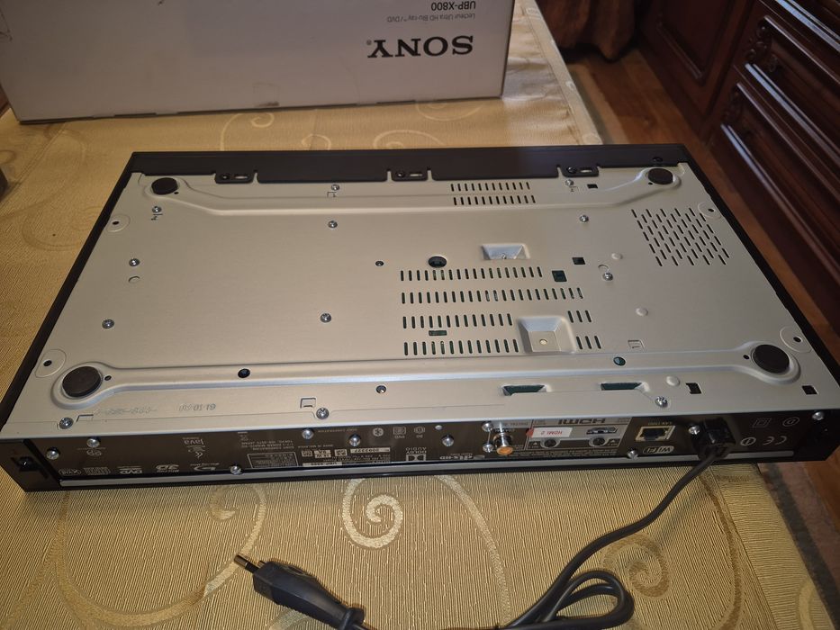 Vind BLU-RAY UBP X800 Made in Malaezia  stare ff buna.