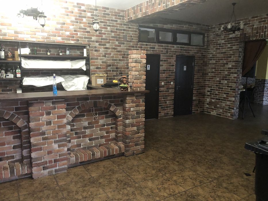 Inchiriez spatiu comercial Halchiu