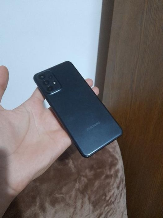 Samsung a23 5g schimb cu iphone sau bani