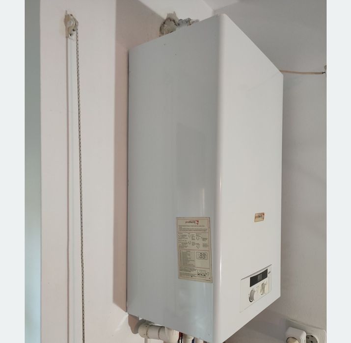 centrala protherm Lynx in stare bună sau pentru piese de schimb