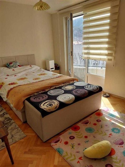 Дава се под наем Двустаен апартамент в София, Център - 65 кв.м за 408 € - Снимка #2