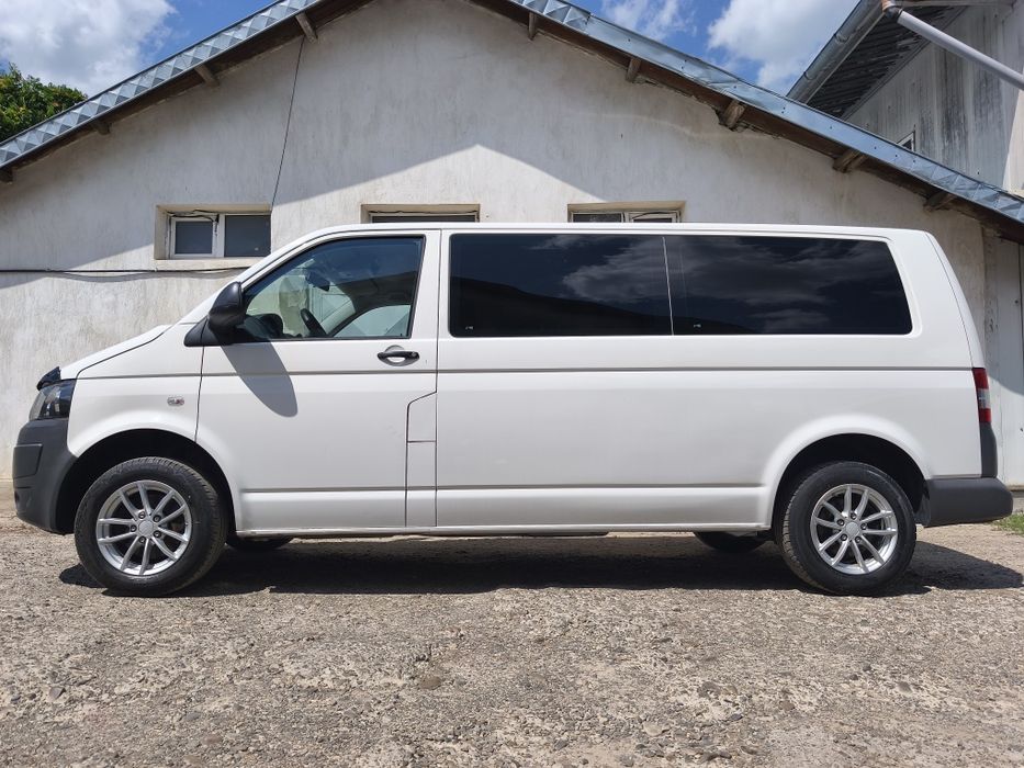 Autoturism Volkswagen Transporter T5 facelift, 9 locuri, M1, 2.0 TDI, euro 5, 194964 km reali, aer condiționat, import Olanda