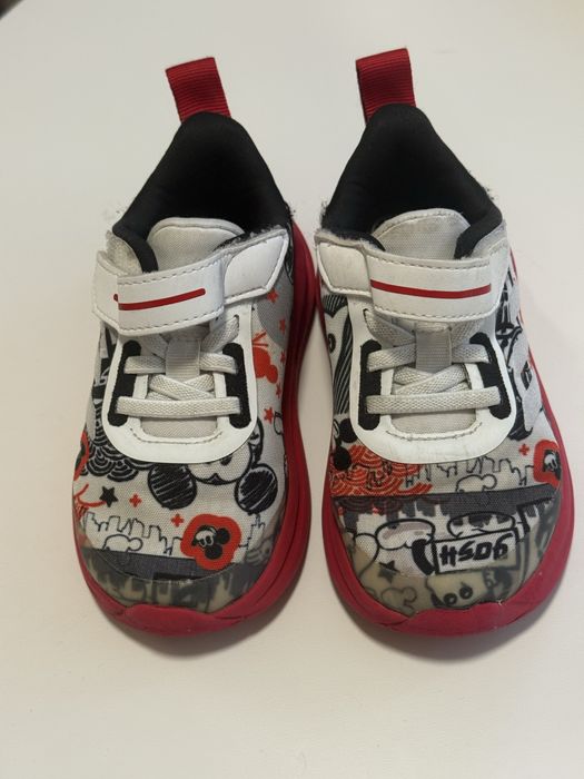 Детски маратонки Adidas Disney