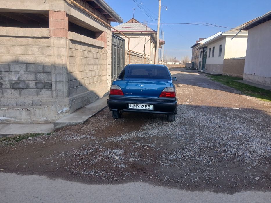 Nexsia 1 1999 sons trambler