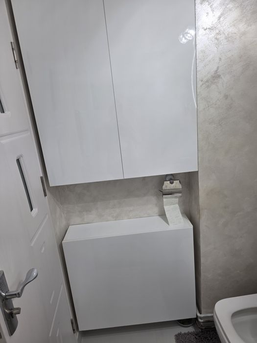 Apartament 3 camere Malu   Rosu semimobilat  urgent