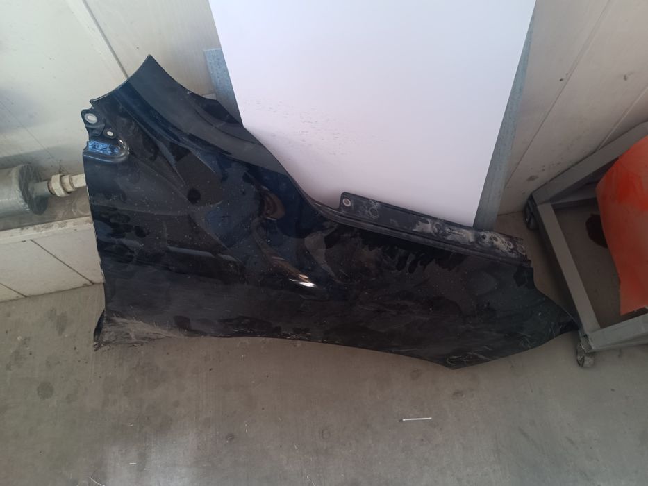 Крыло правое переднее оригинал Lexus 570