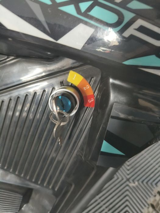 Moto cross kxd storm pentru copii noi cu garantie si livrare in tara