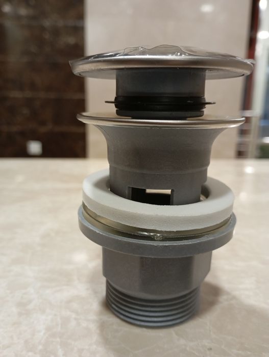 Донный клапан с переливом.м