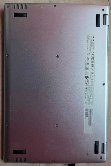 Лаптоп Acer Swift1   8GB RAM,500GB SSD