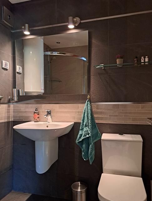 Дава се под наем Едностаен апартамент в София, Зона Б-18 - 55 кв.м за 425 € - Снимка #6