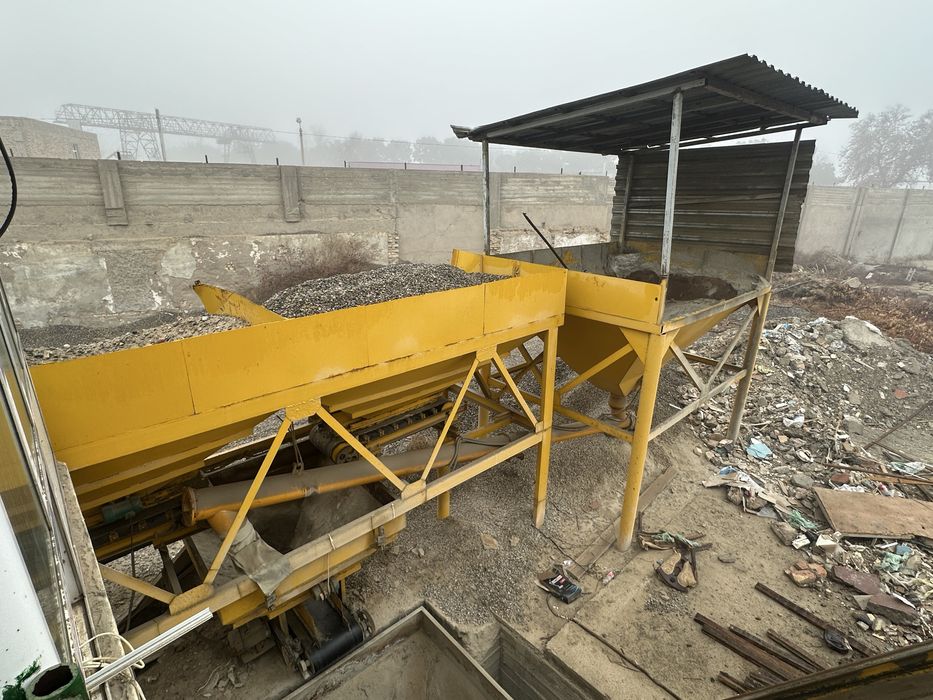 Бетон (Узел) завод сотилади.