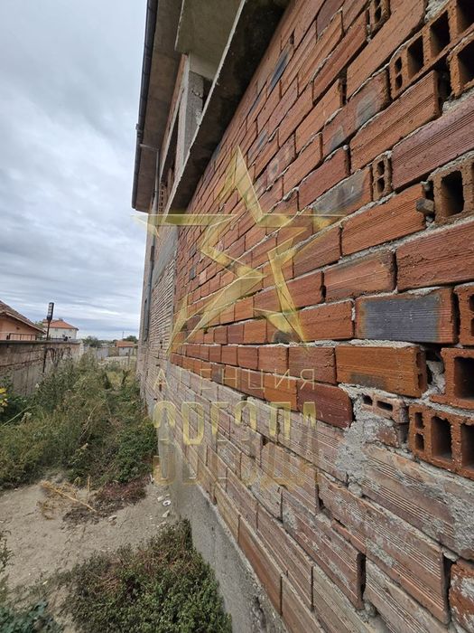 Продава се Къща в с. Маноле, Област Пловдив - 230 кв.м за 305 €/кв.м - Снимка #1