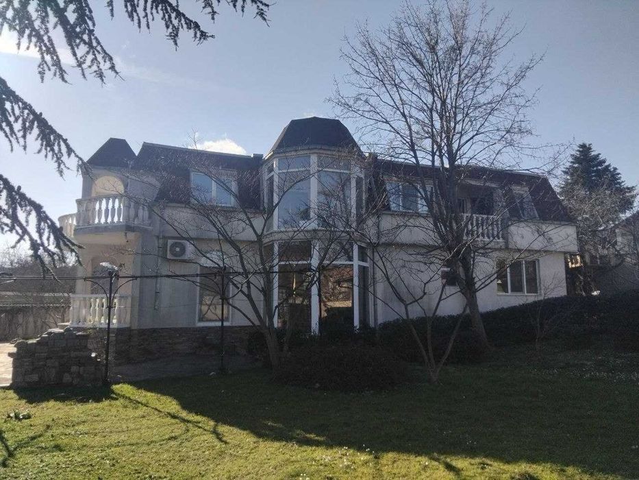 Самостоятелна Къща в Ален мак - 1500 евро