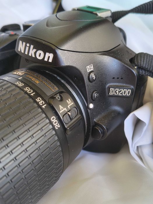 Aparat foto perfect pentru hobby, travel, cadou