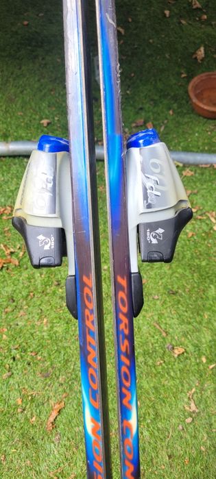 Ски  HEAD с автомати ROSSIGNOL