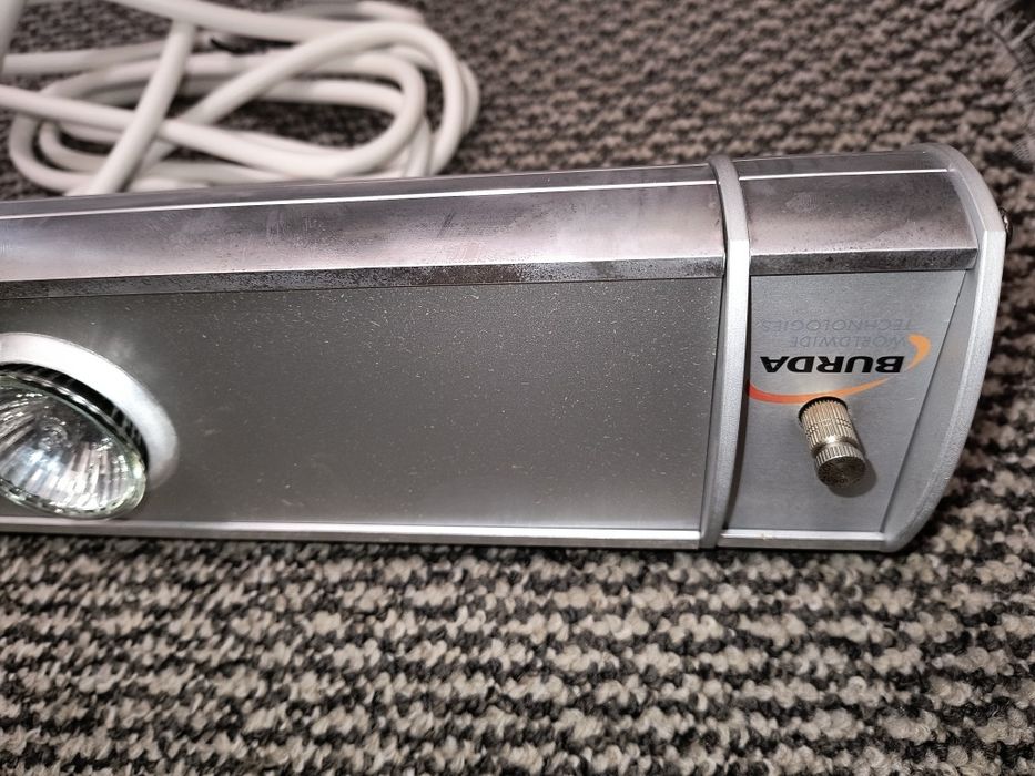 Burda term 2000 4*50w осветление плюс дюзи за охлаждане с водна мъгла