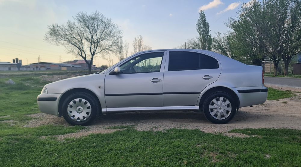 Продам Шкода Октавия Тур