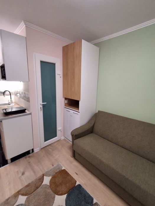 Garsoniera et 1 in Rogerius