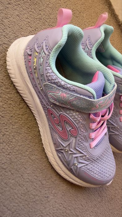 Маратонки Skechers