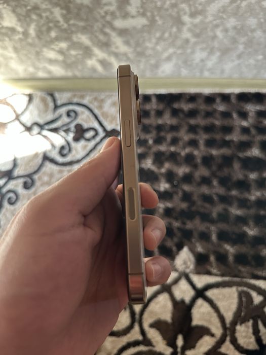 Iphone 16 pro 256 desert