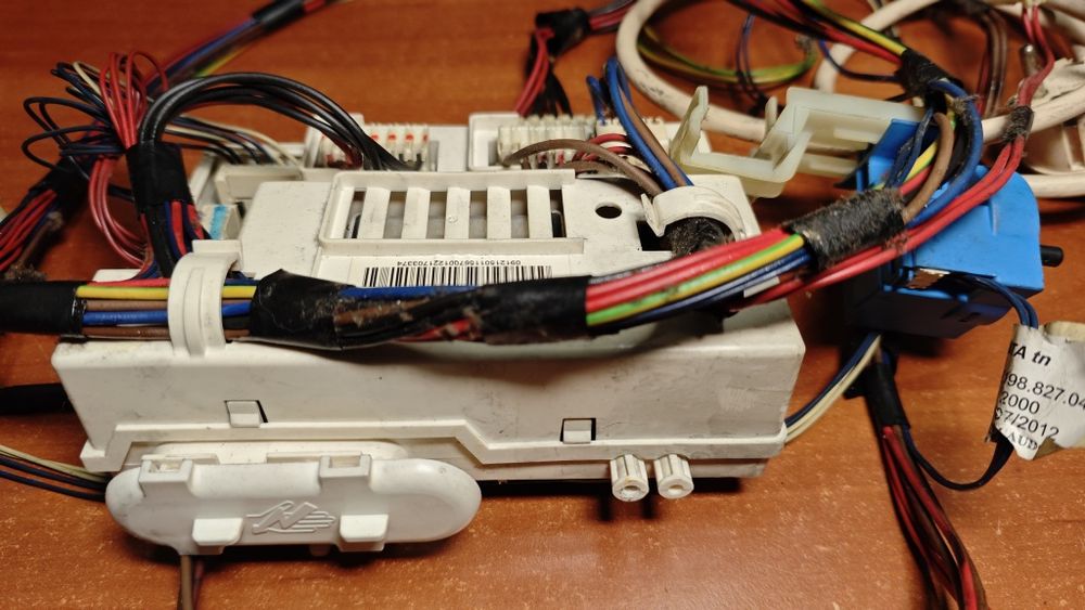 Piese Mașina Spălat Indesit iwsc 5085 placa motor hublou