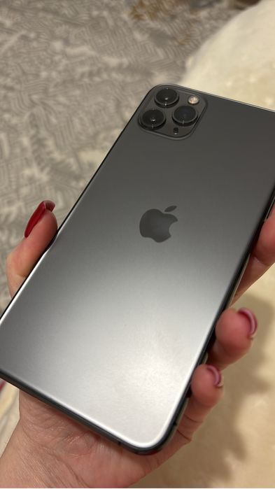 Продам айфон 11 прл мах