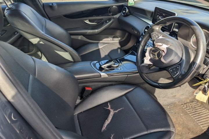 Armatura / Intaritura bara fata deformata Mercedes-Benz C-Class W205/