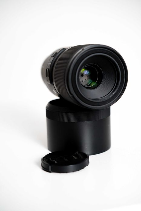 Sigma 70mm f2.8 MACRO pentru Sony FE
