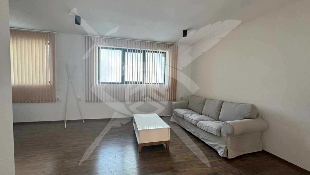 Дава се под наем Едностаен апартамент в Варна, Гръцка махала - 50 кв.м за 500 € - Снимка #2