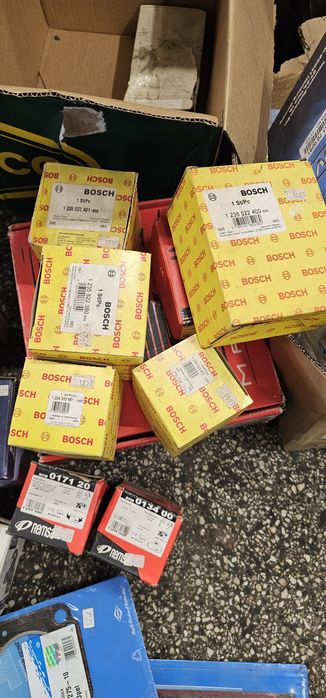 Авточасти ролки,накладки,дисттибутори,гарнитури