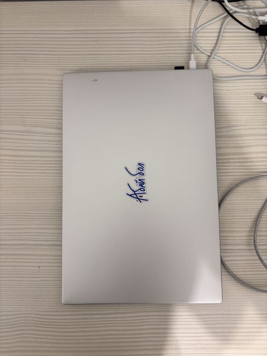 Продам Ноутбук Huawei matebook D14