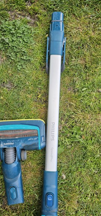 Прахосмукачка безжична Philips SpeedPro