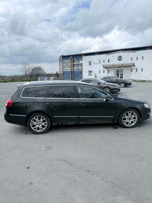 Vând Volkswagen Passat B6 Break 2.0 TDI