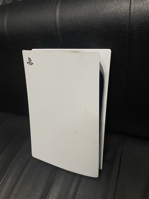 Продам Playstation 5