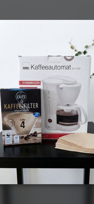 Cafetieră Clatronic cu un pachet de filtre
