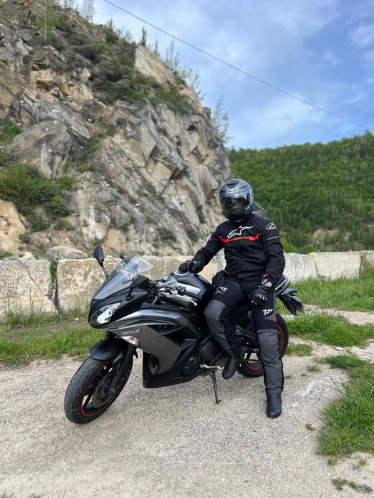 Kawasaki er6f 650cc