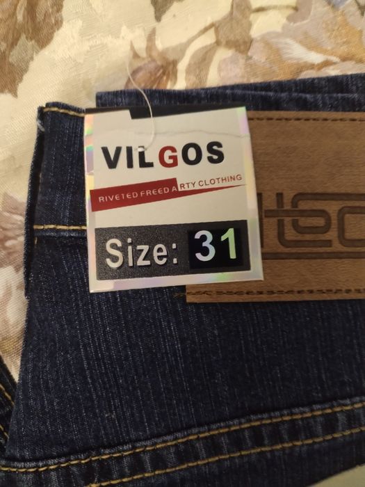 Продам джинсы на парня