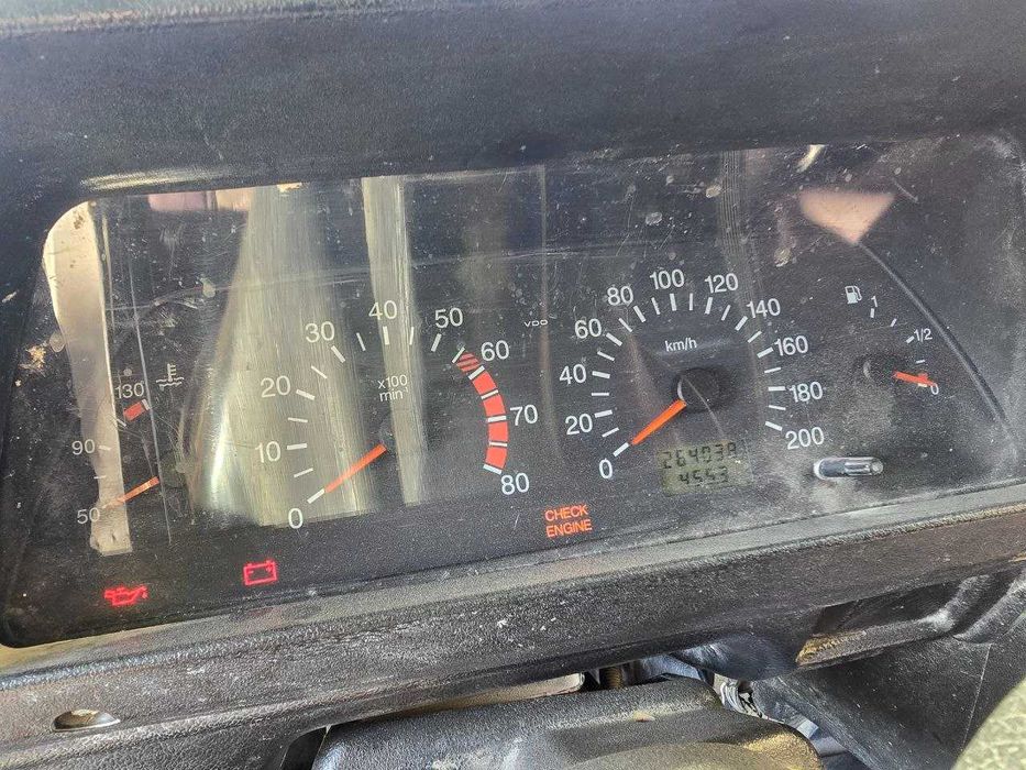 Tezda LADA PICKUP sotiladi.