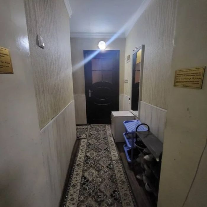 Продается 1 комнатная Ракат