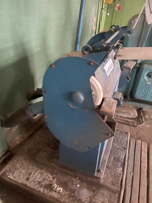 Станок Наждачный