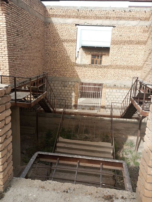 Срочно продаётся недостроенный дом