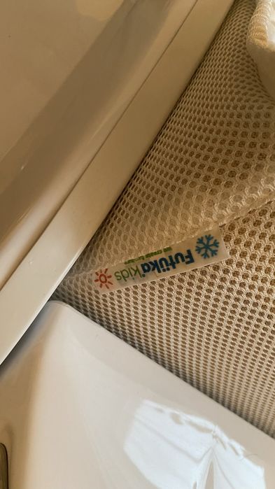 Кровать-машина с матрасом