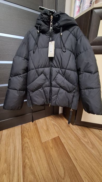 Продаю новую куртку