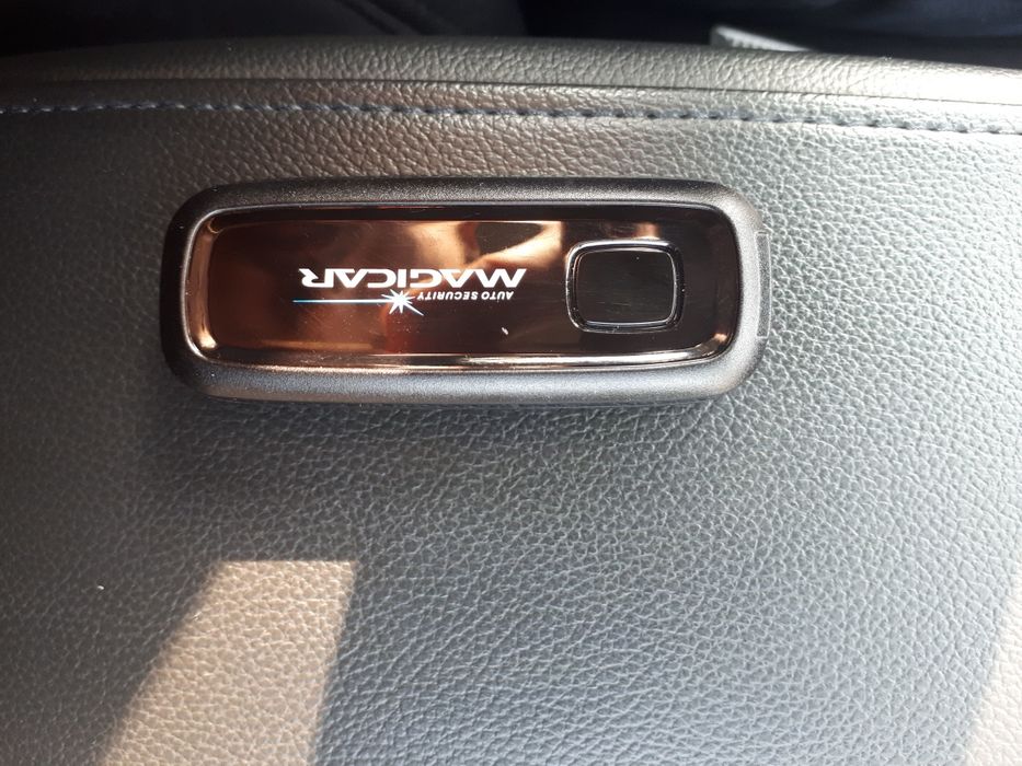 Продам оригиналную антену от Magicar 908.подходит и 907s из комплекта.