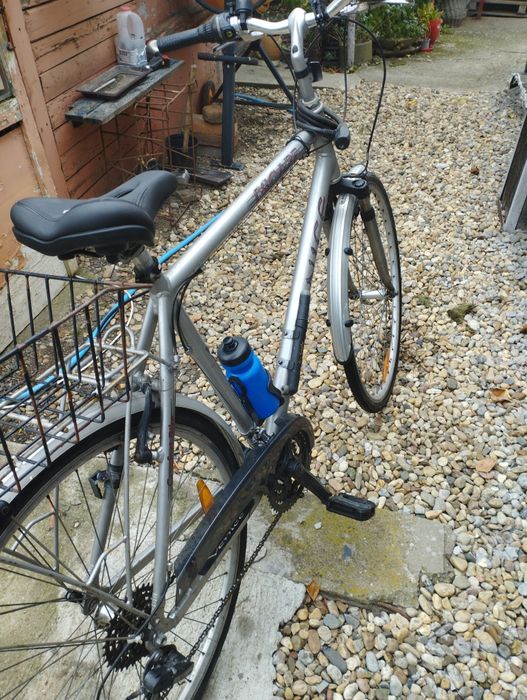 Vând bicicleta bărbați