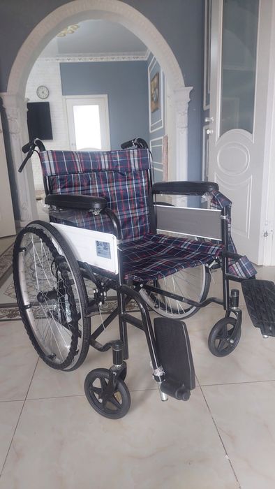 Инвалидная коляска