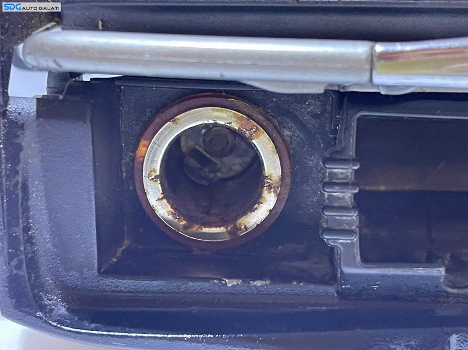 Capac Scrumiera Completa cu Bricheta Ford Galaxy 2000 - 2007 Cod 8M21-U04788-AB