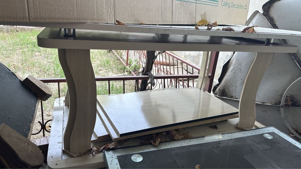 Журнальный столик