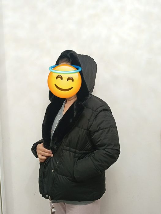 Продам женский куртку новый