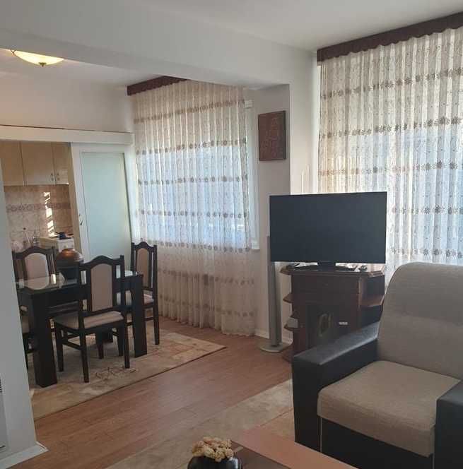 Дава се под наем Тристаен апартамент в Пловдив, Център - 90 кв.м за 178.5 € - Снимка #3